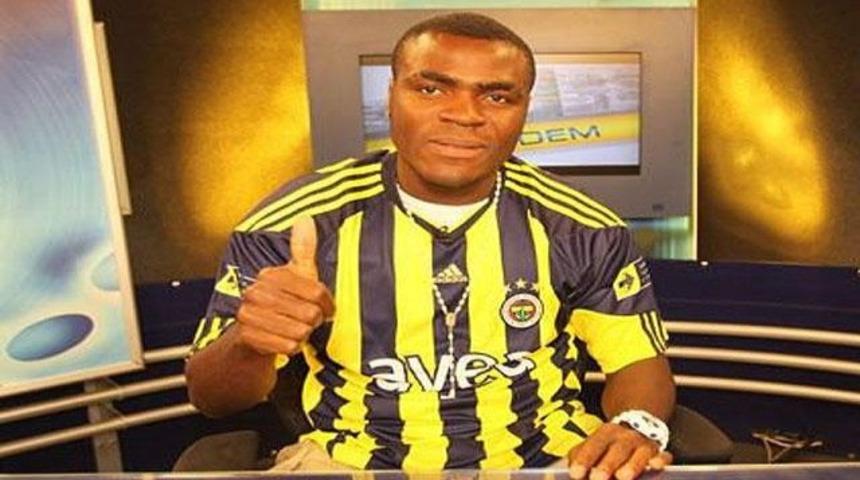 Emenike isyan ederek gitti!