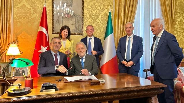 İmzalar atıldı! Baykar, İtalyan havacılık devi Piaggio'yu resmen bünyesine kattı