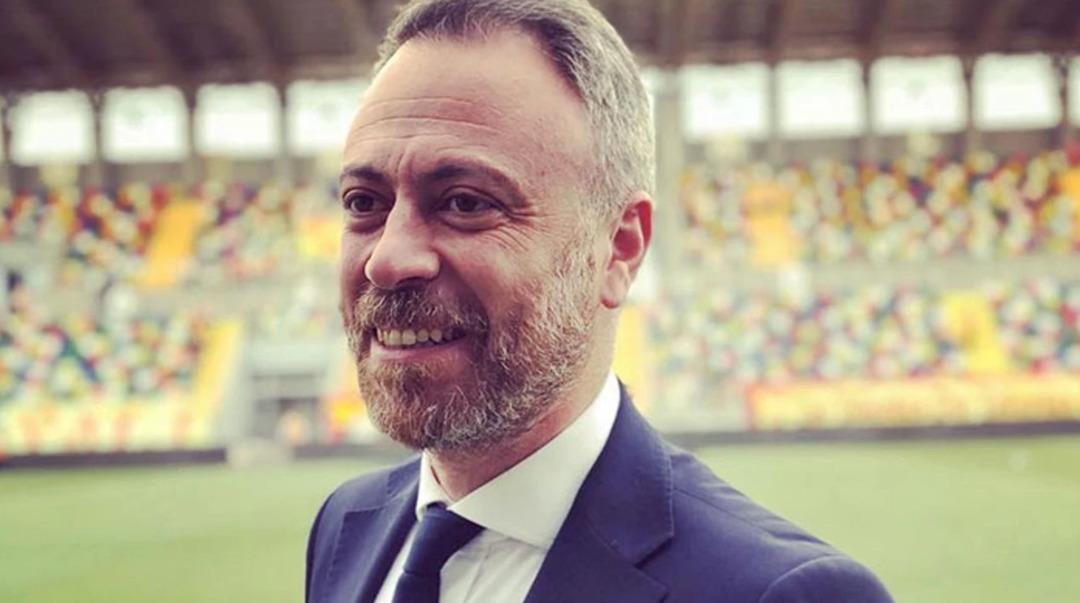 Sadece 5 ay görevde kaldı! Fenerbahçe de sürpriz istifa... İletişim Direktörü Mustafa Sapmaz görevinden ayrıldığını açıkladı! 1