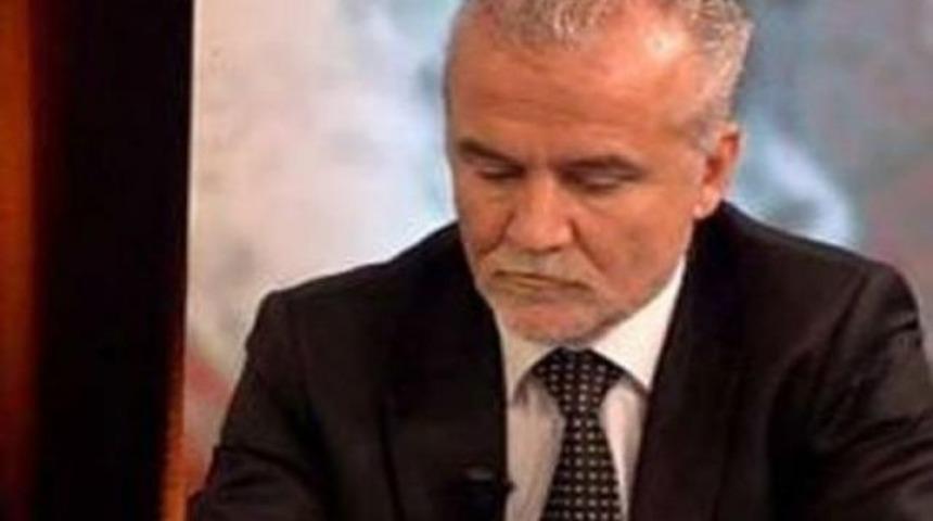 "Şapka d&uuml;şt&uuml;, kel g&ouml;r&uuml;nd&uuml;"