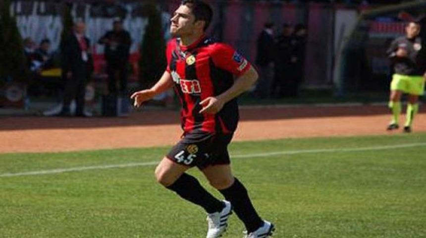 Fener ilk bombayı patlattı!