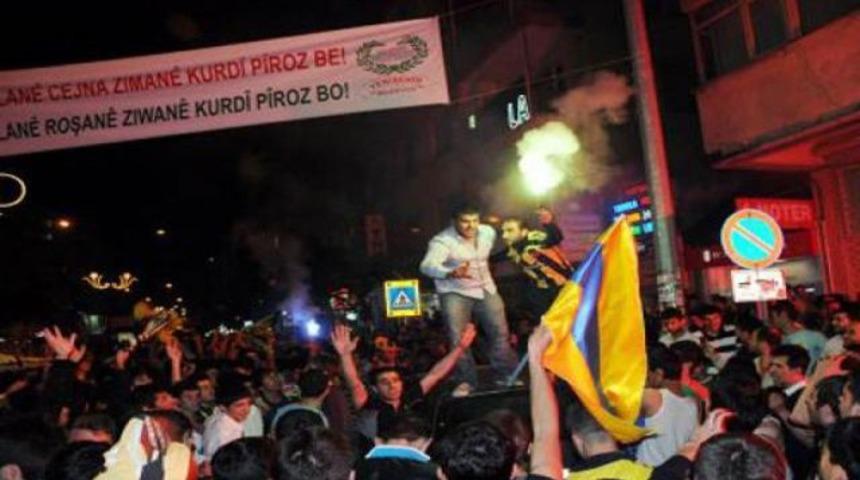 Diyarbakır'da 'Biji Fener' kavgası!