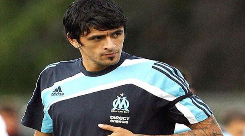 F.Bah&ccedil;e'nin teklifine kapıldı!