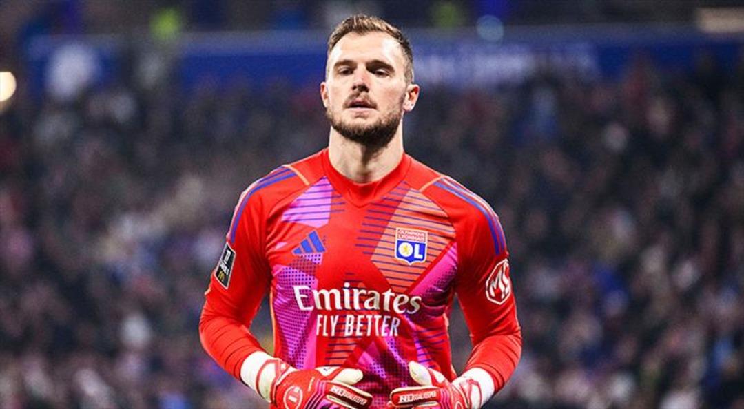 Galatasaray Muslera nın ardından kalesini o isme emanet edecek! Anlaşma sağlandı, iş imzaya kaldı! İşte Sarı-Kırmızılılar ın yeni kalecisi 3