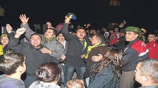 Taraftarın sabrı taştı!