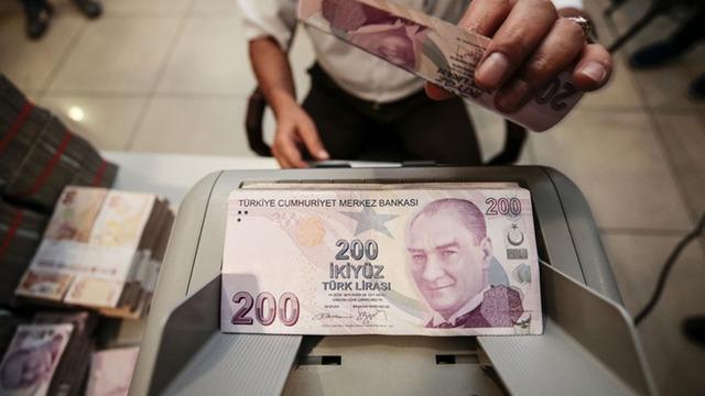 Maaş zammı için memurun gözü o tarihte! Haziran enflasyon beklentisi...