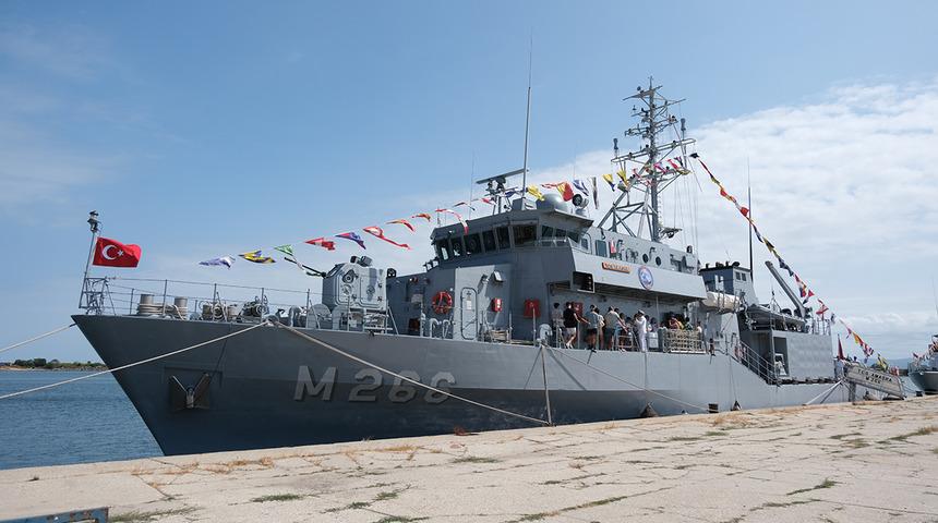 Mayın tarama gemisi "TCG Amasra", Kırklareli'nde ziyarete açıldı