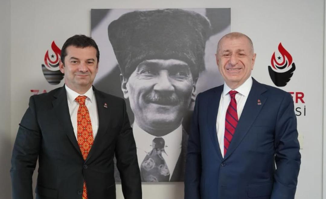 Ümit Özdağ ın kararının ardından Zafer Partisi Genel Başkan Yardımcısı Bartu Soral görevinden istifa etti 1