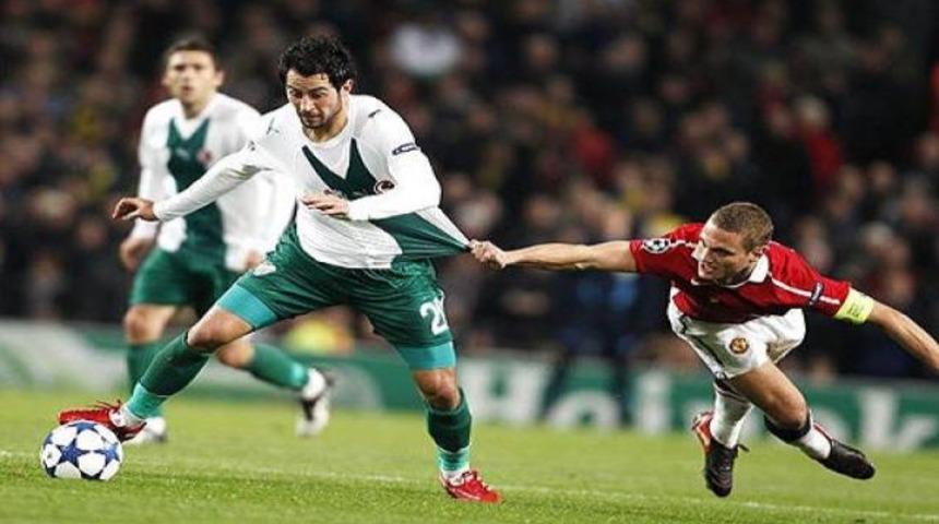 Old Trafford'dan halı sahalara!