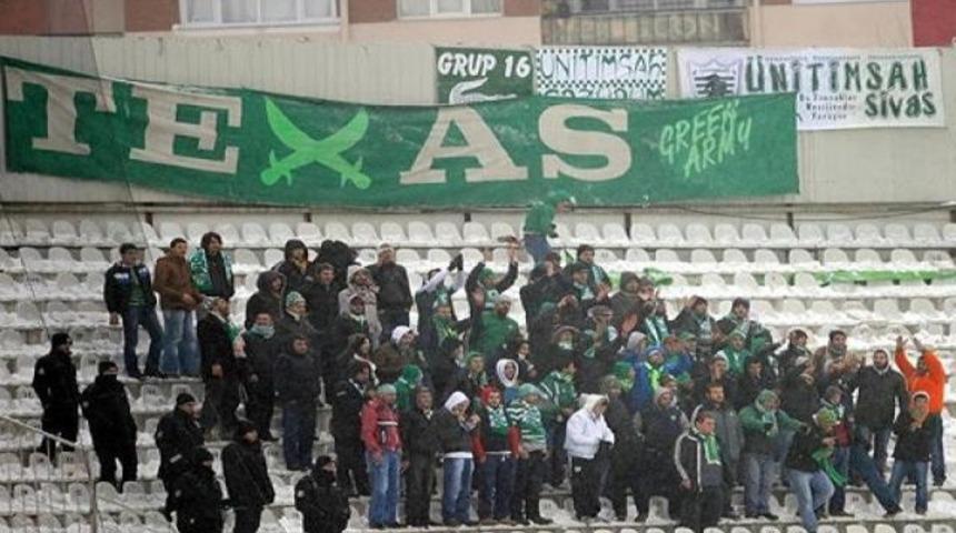 Bursaspor taraftarı kaza yaptı!