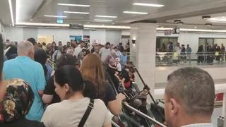 Hastanede panik anları! Sesi duyunca koşarak kaçıştılar: O anlar saniye saniye kaydedildi