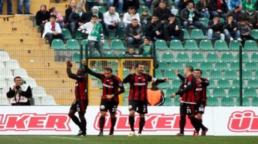 Timsah 'Cenk gazisi'