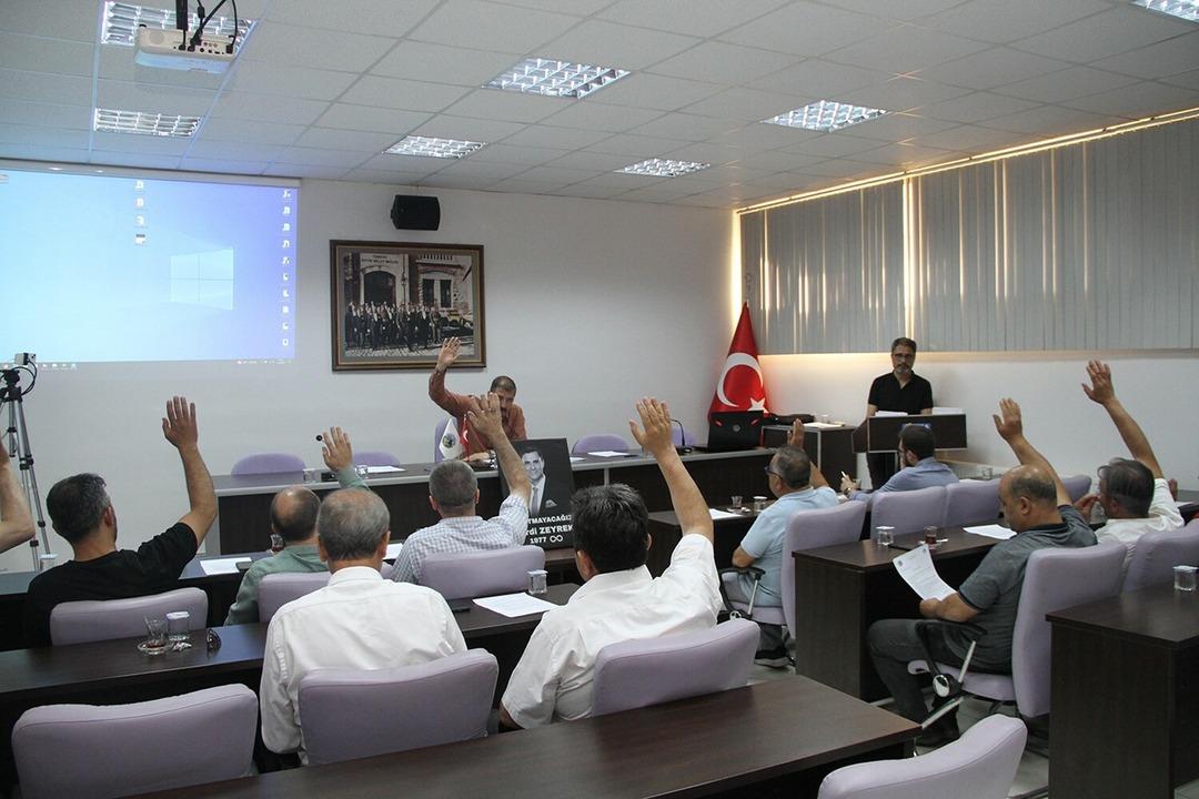 Manisa da o spor tesisine Ferdi Zeyrek in adı verildi!  "Değerli başkanımızın adıyla anılması bizler için büyük bir onurdur" 2