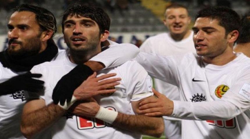 Sivasspor r&uuml;zgara dayanamadı!