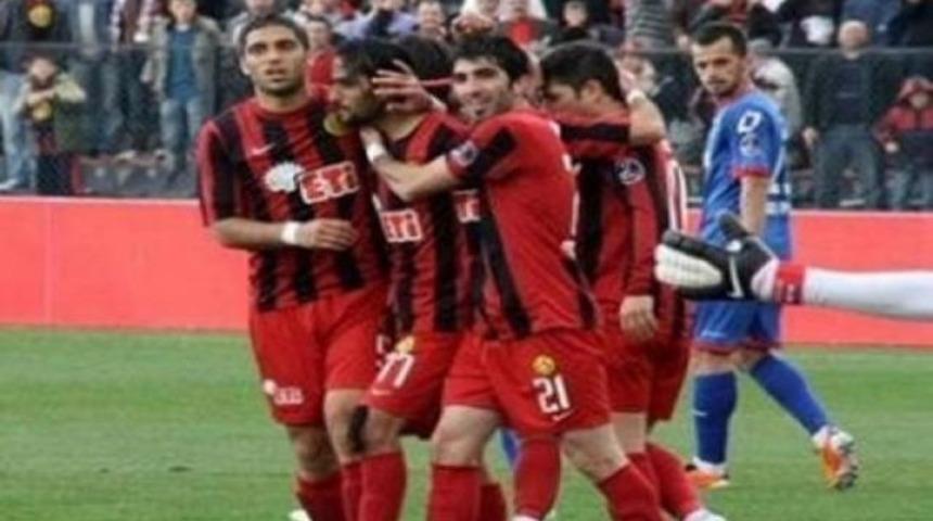 Es-Es Avrupa istiyor!