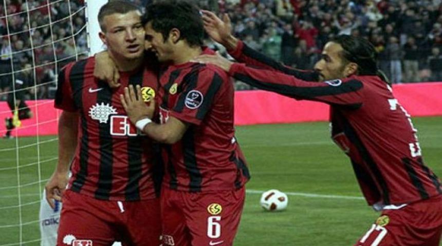 Batuhan'dan 90'da altın vuruş