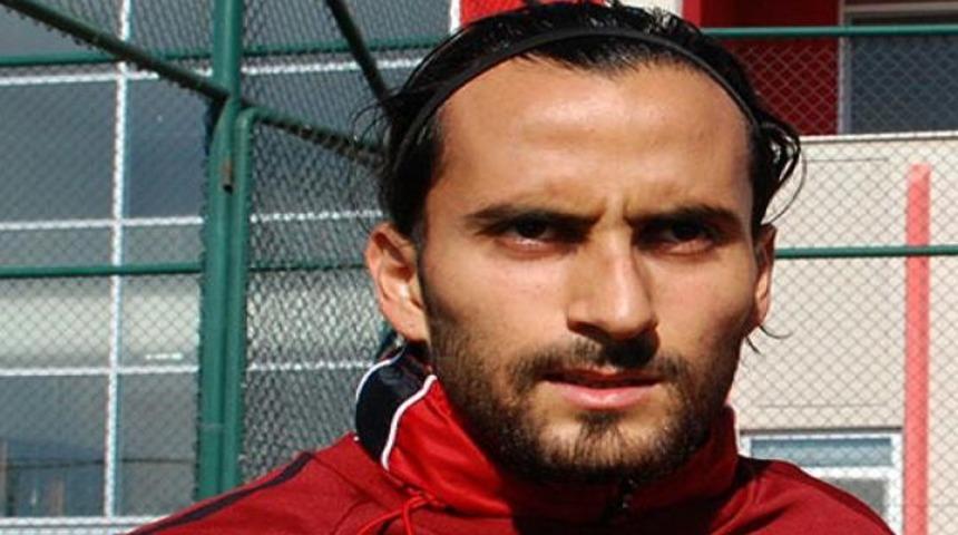 Erkan Zengin uzattı!