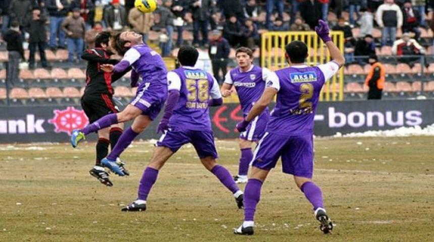 Orduspor deplasmanda 'Es'ti