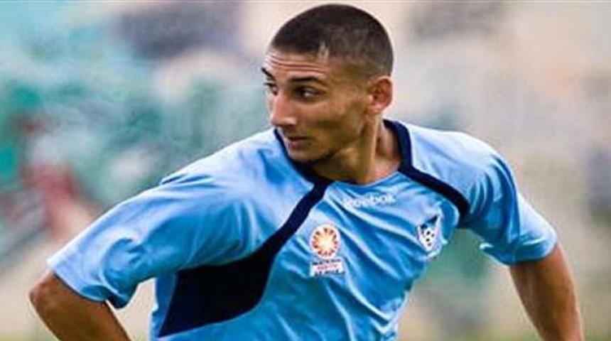 "T&uuml;rk vatandaşı olduktan sonra imza atacağım"