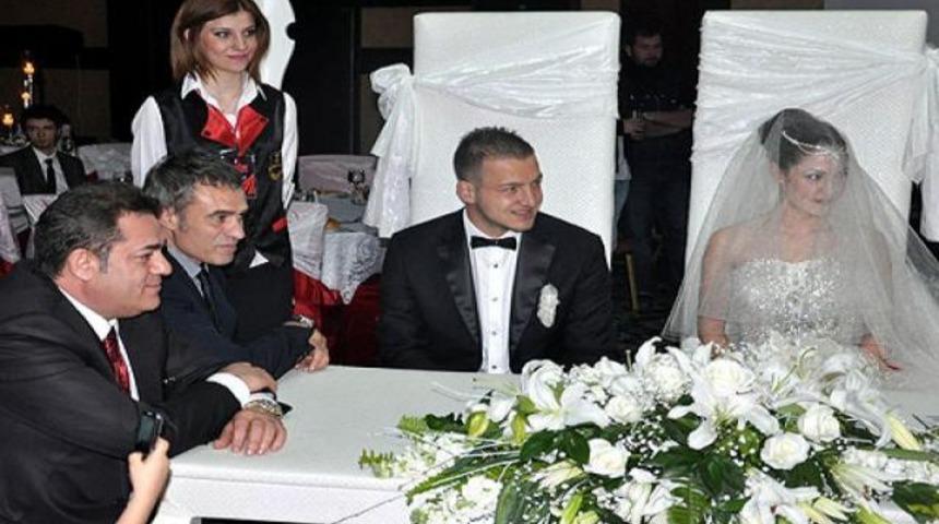 Batuhan Karadeniz evlendi!