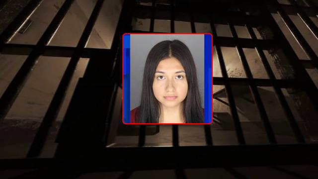 Öğrencisiyle öğretmenler odasında ilişki yaşadı! Arkadaşı ifşalayınca skandal ortaya çıktı! 