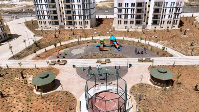 Şanlıurfa'da Karaköprü'de afet konutları tamamlandı! Bakan Kurum: Bu güvenin adı TOKİ