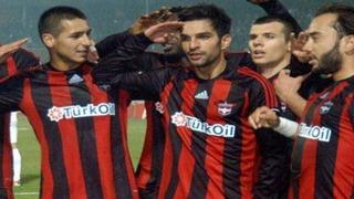Muhammet'in milli forma aşkı!