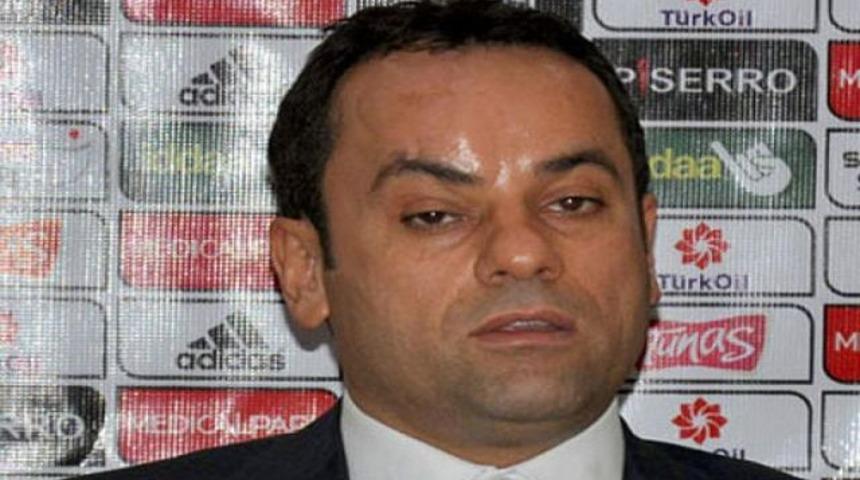 "İbrahim Akın ile 3.5 yıllık anlaşma yaptık"