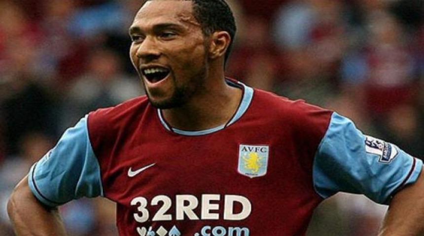 John Carew bombası!