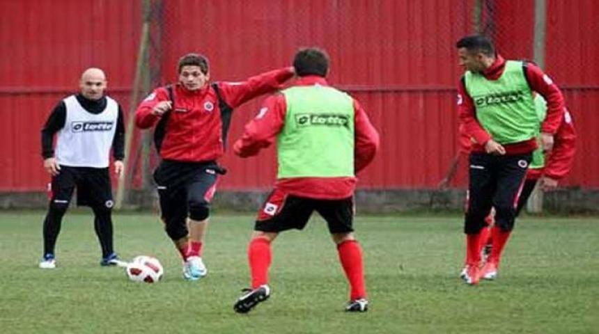 Gen&ccedil;ler 7 eksikle...