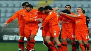 Akın Akın finale