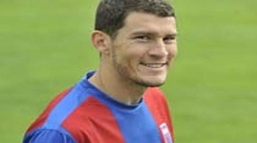 Pektemek'in yerine Alves!