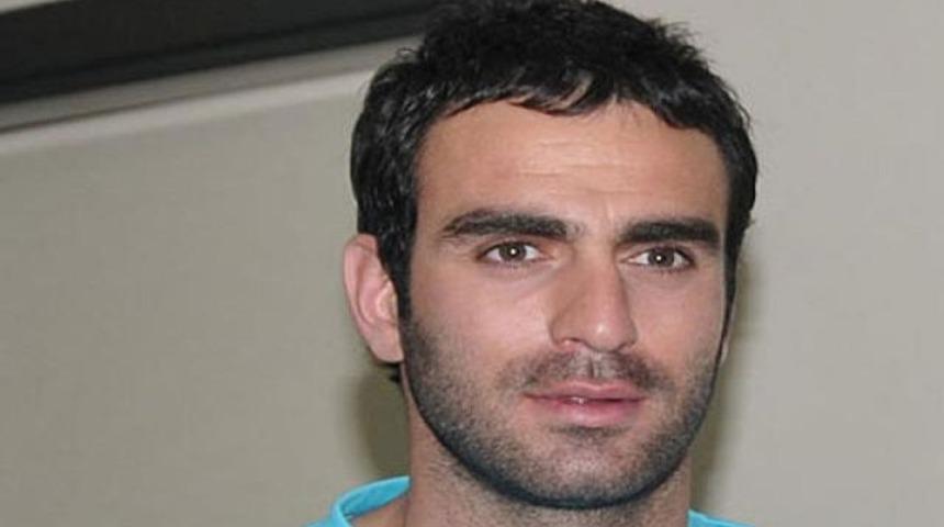 Gen&ccedil;ler'de Burak ayrıldı!