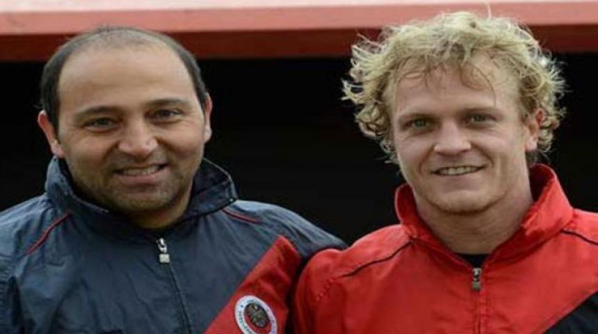 4 gol attı, idman kapatıldı!