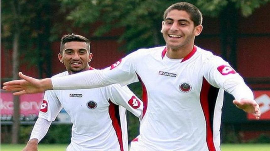 Gen&ccedil;lerbirliği'nin 17'lik kralı!