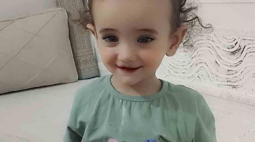 Şırnak'ta acı haber: Tırın çarptığı 2 yaşındaki kız çocuğu hayatını kaybetti!