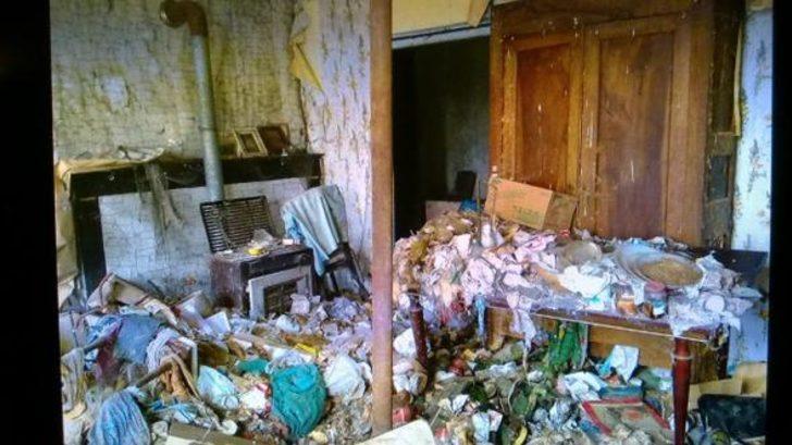 Mağarayı saraya çevirdiler! Mutluluğu 1 Euro'da buldular G4