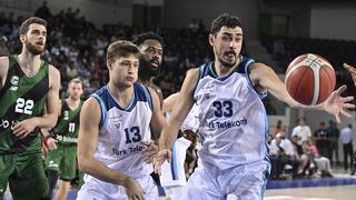 Türk Telekom'da 2 ayrılık, 1 sözleşme uzatma