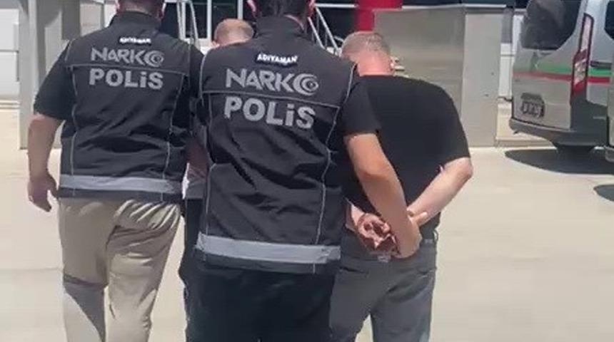 Uyuşturucu operasyonunda 2 şahıs tutuklandı