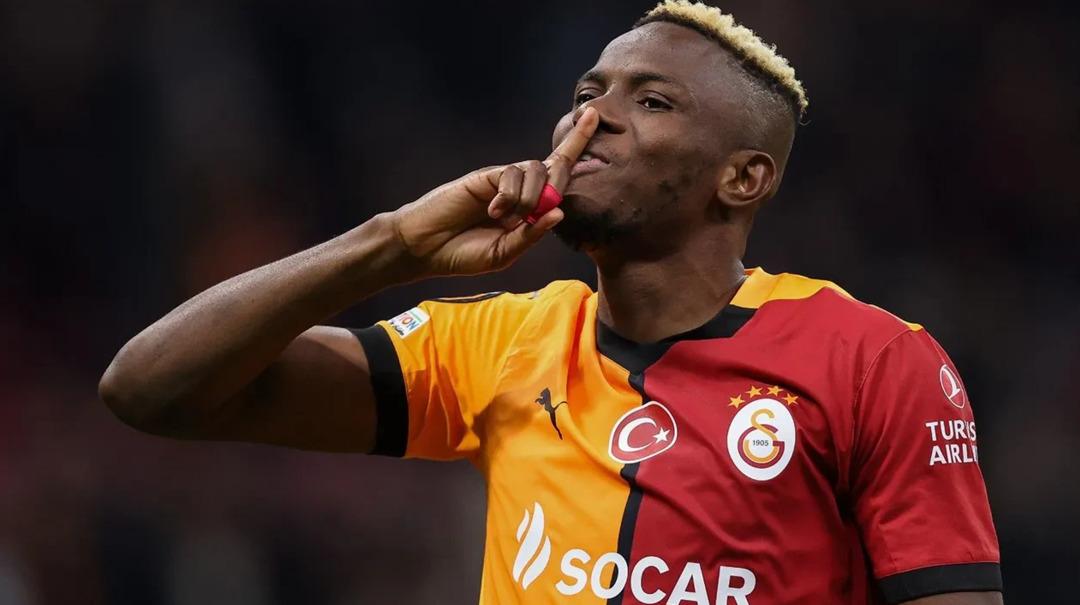 Galatasaray a Victor Osimhen den haber geldi! Aylardır bekliyorlardı, yine rötar yaptı... 1
