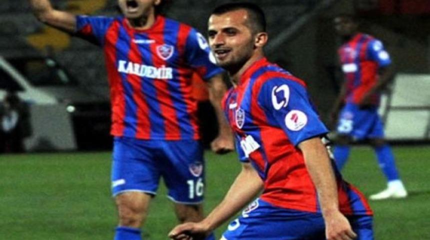 Karab&uuml;k İlhan'la parladı!