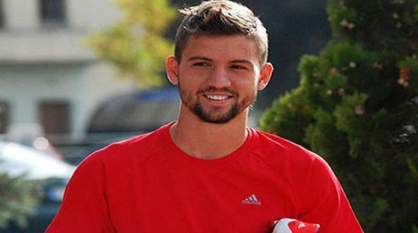 Umut S&ouml;zen Karab&uuml;kspor'da..!