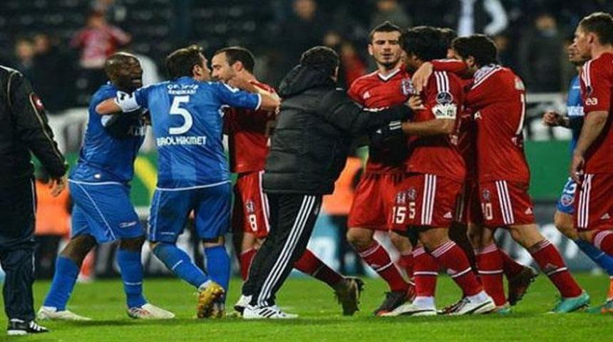 LuaLua'nın cezası ertelendi!