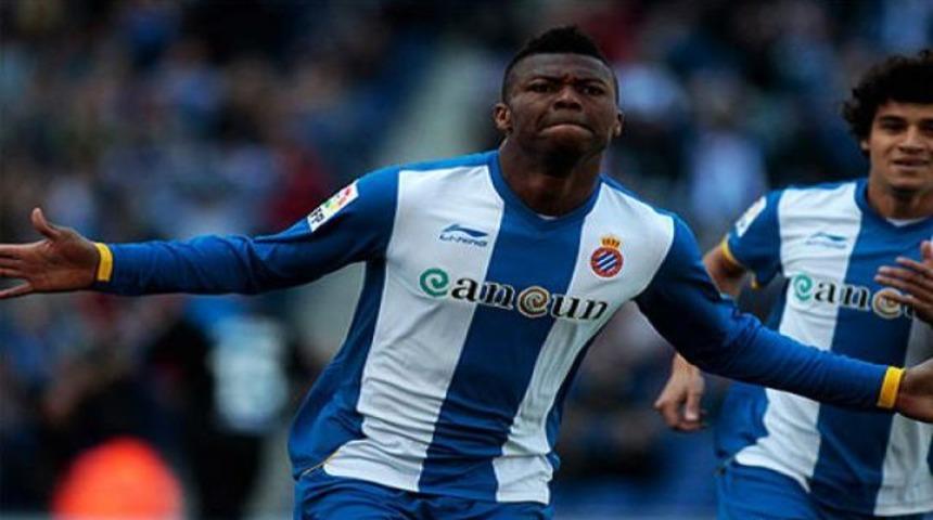 Paşa'ya u&ccedil;an Nijeryalı!