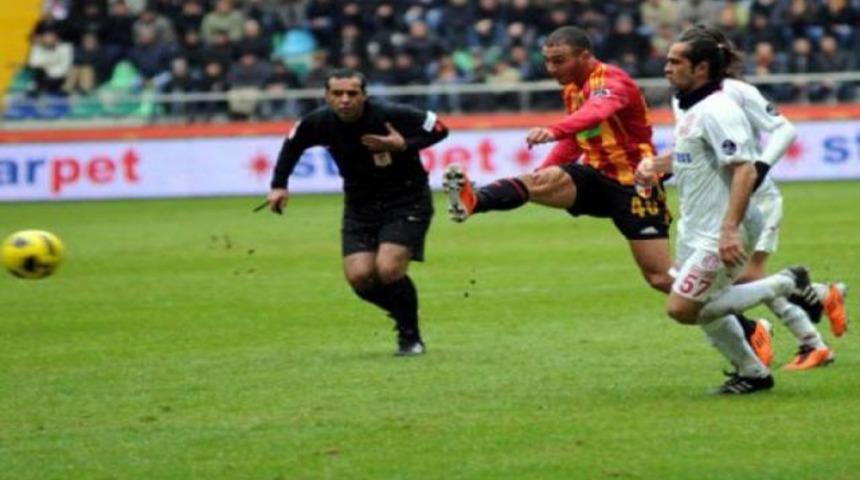 'Emir' verildi, Kujovic devirdi!