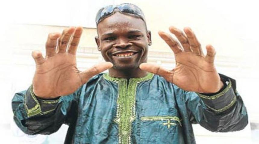 'Beni de T&uuml;rk yapın'