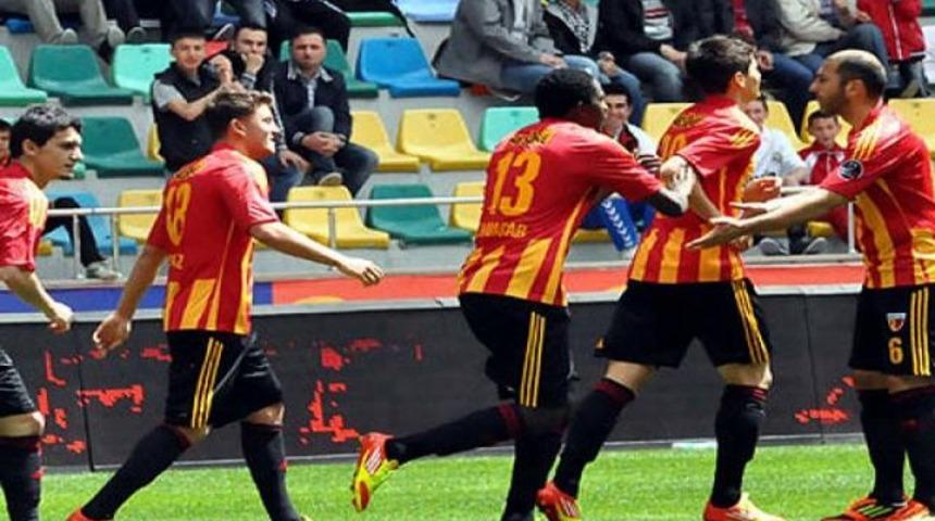 Kayserispor ilk yarıda bitirdi!