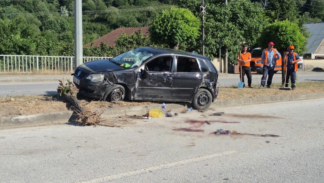 Düzce de kamyon ile otomobil çarpıştı: 11 yaşındaki çocuk hayatını kaybetti 3