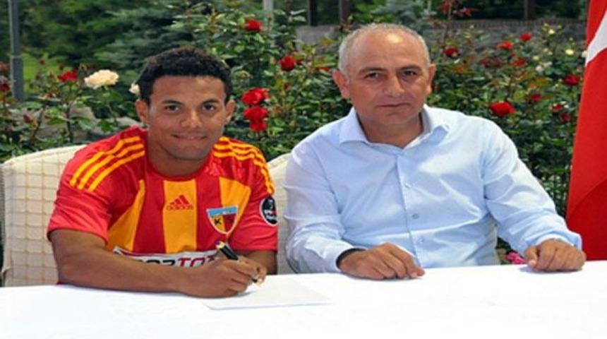 Kayserispor'dan flaş transfer!