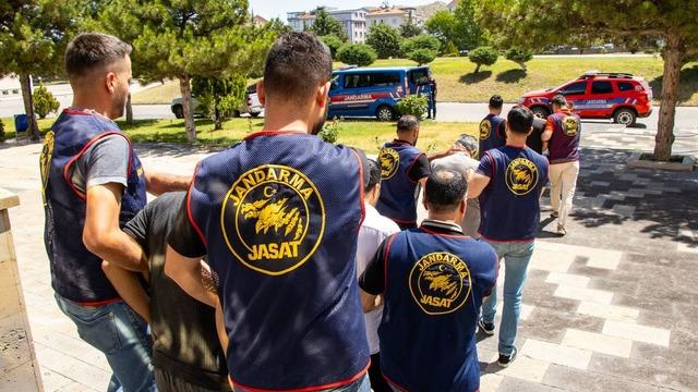 Nevşehir'de arazide battaniyeye sarılı bulunan ceset bulunmuştu! 4 şüpheli tutuklandı